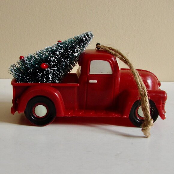 Antique Red Truck With Christmas Tree Ornament Set of 3 BRAND NEW - Picture 2 of 7